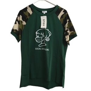 Stidy camo Social Distancing raglan short sleeve tee. Sz Medium. New